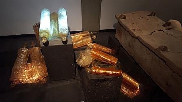 שקופים אטומים (הגדל)