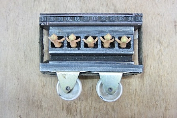 דבורה מורג-קרון עופרת צילום אבנר בר חמא (הגדל)