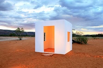 דפנה ילון, קוביה לבנה, אוסטרליה 2007 (הגדל)