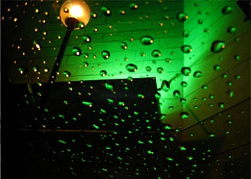 תמונה מתוך התערוכה "אור קולי" של האמנית